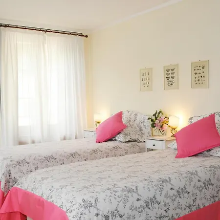 فندق مبيت وإفطار Corti 3*