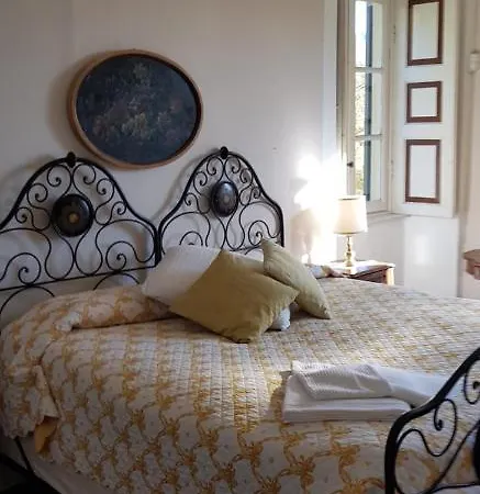 Corti Bed & Breakfast *
