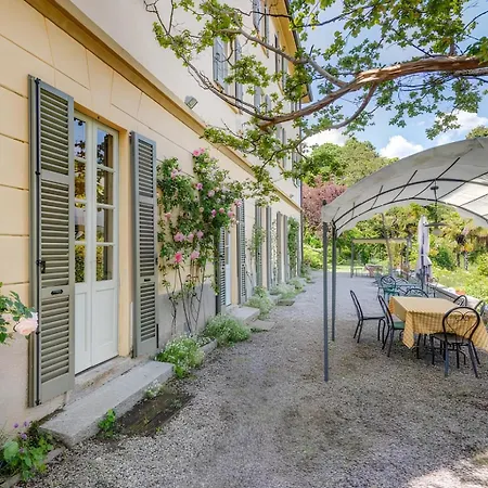 Corti Bed & Breakfast *