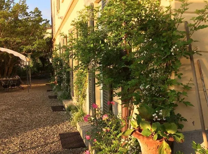 住宿加早餐酒店 Corti 3*